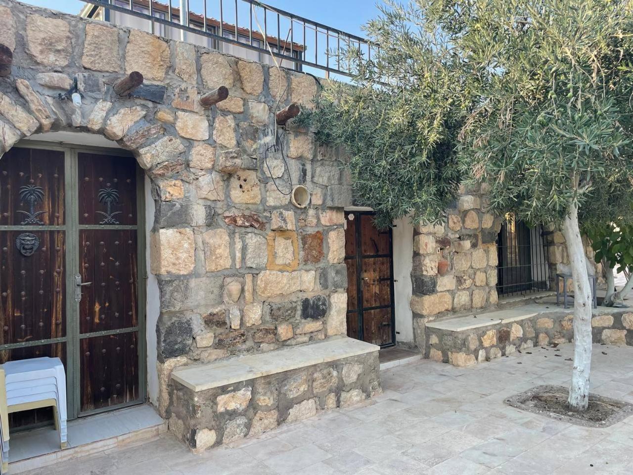 Heritige Inn Jordan Al-Qasr Exteriör bild